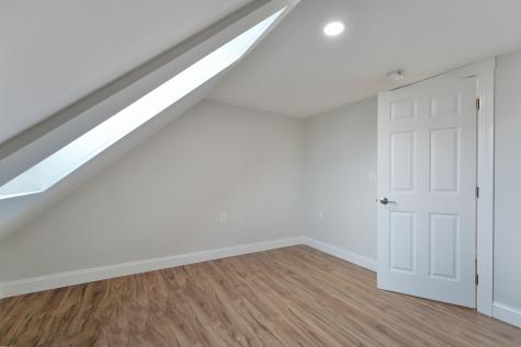 16 Ash Point Road Harpswell ME 04079