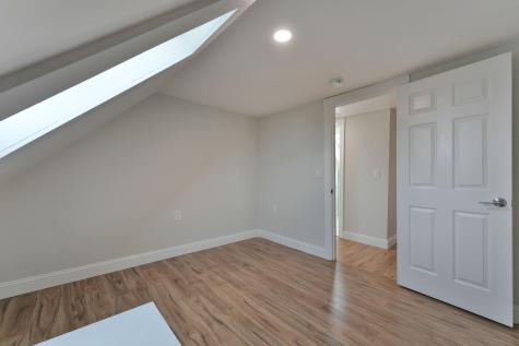 16 Ash Point Road Harpswell ME 04079