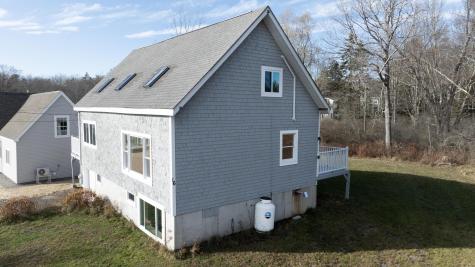 16 Ash Point Road Harpswell ME 04079