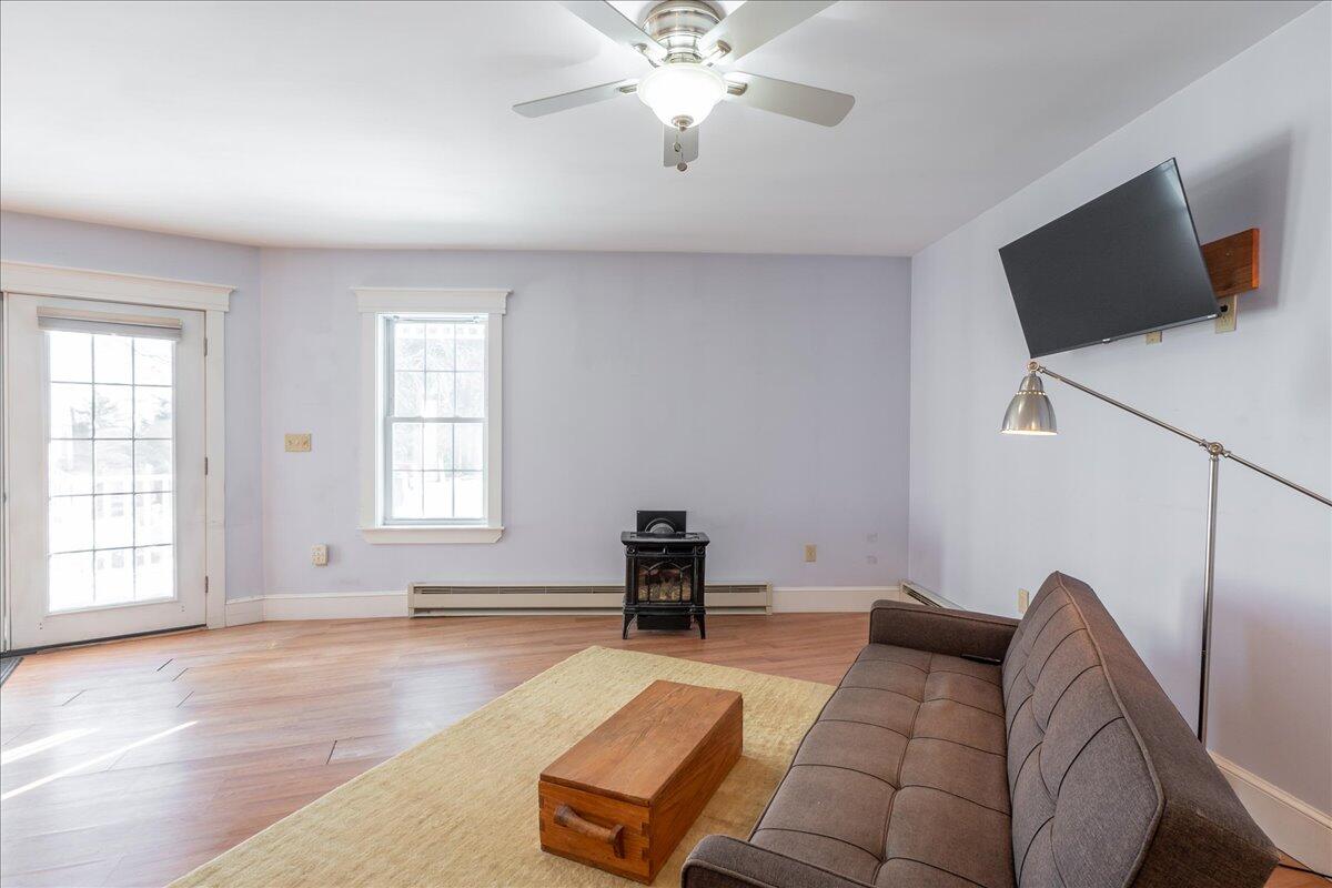 15 Hilltop Drive Rockport ME 04856