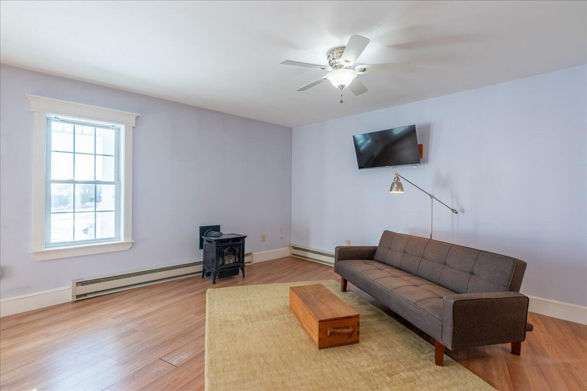 15 Hilltop Drive Rockport ME 04856