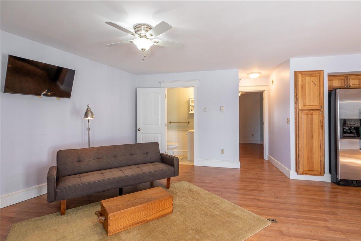 15 Hilltop Drive Rockport ME 04856