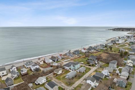 6 Dingle Road York ME 03909