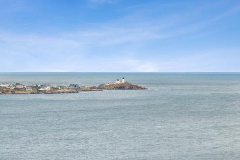 6 Dingle Road York ME 03909