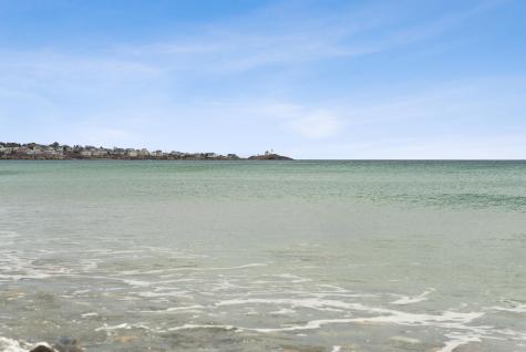 6 Dingle Road York ME 03909