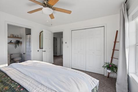 2 Chickadee Circle Brunswick ME 04011