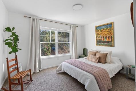 2 Chickadee Circle Brunswick ME 04011