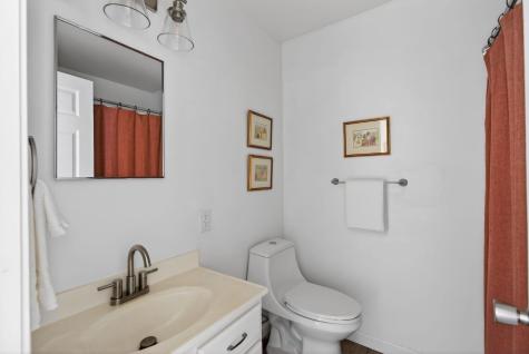 2 Chickadee Circle Brunswick ME 04011