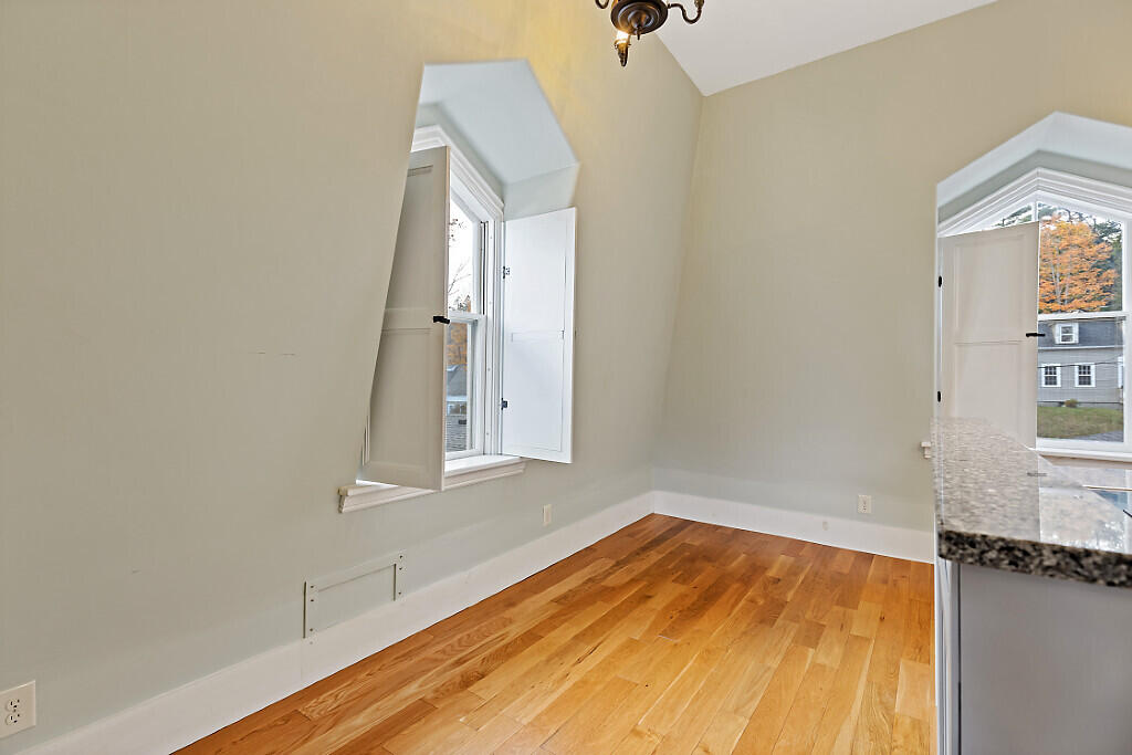 15 Middle Street Hallowell ME 04347