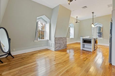 15 Middle Street Hallowell ME 04347