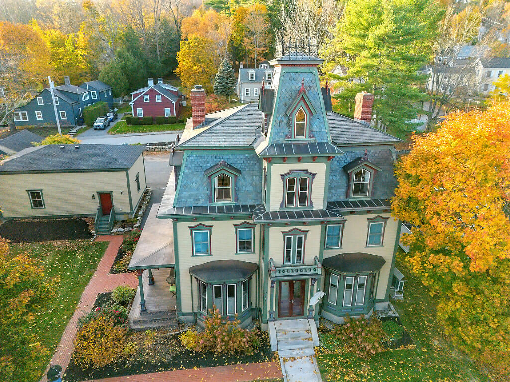 15 Middle Street Hallowell ME 04347