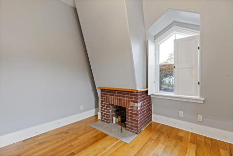 15 Middle Street Hallowell ME 04347