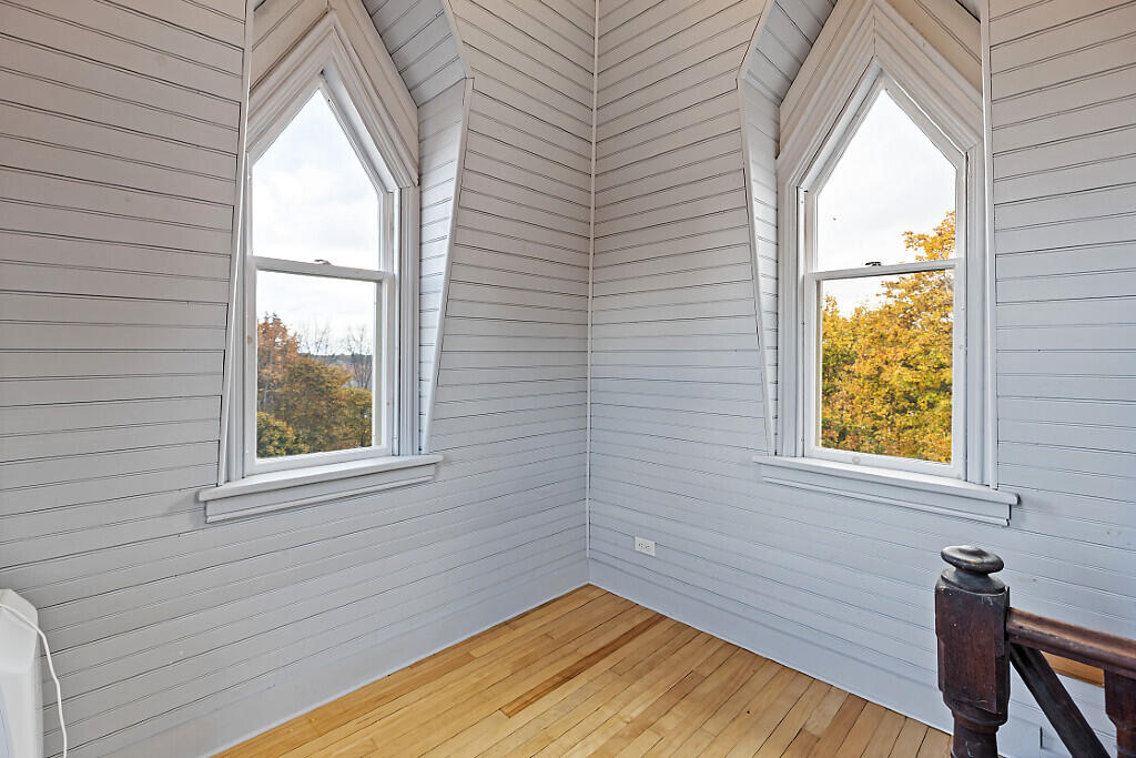 15 Middle Street Hallowell ME 04347