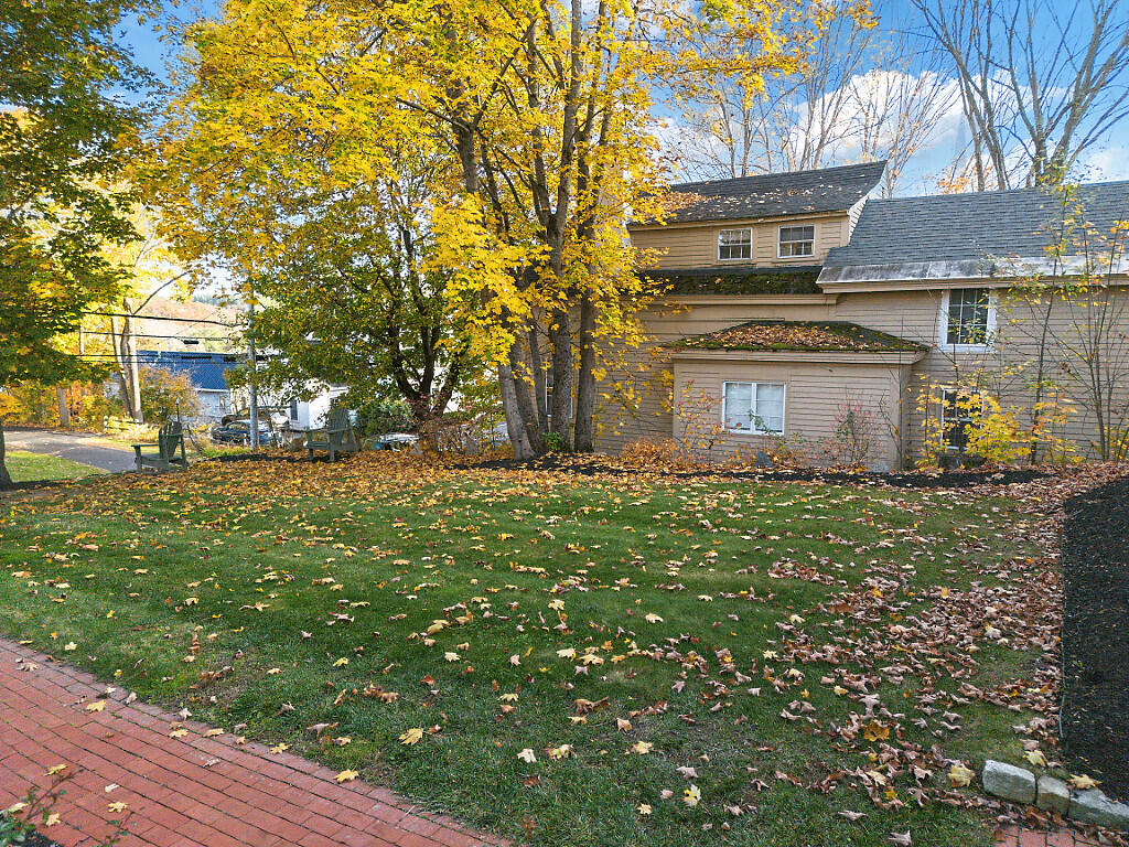 15 Middle Street Hallowell ME 04347