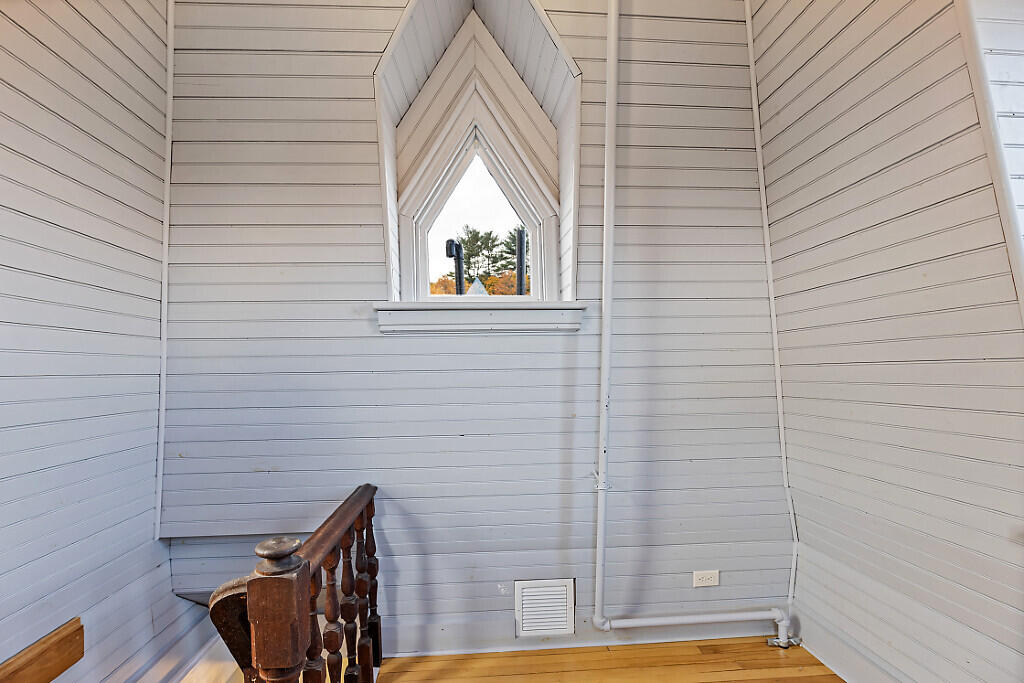 15 Middle Street Hallowell ME 04347