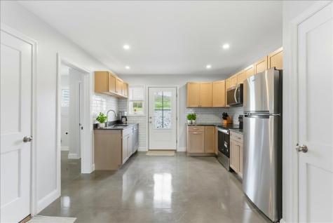 3 Freedom Farm Road Auburn ME 04210