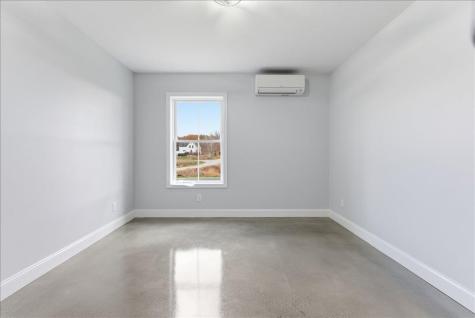 3 Freedom Farm Road Auburn ME 04210