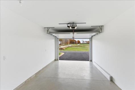 3 Freedom Farm Road Auburn ME 04210