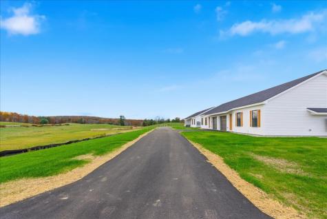 3 Freedom Farm Road Auburn ME 04210