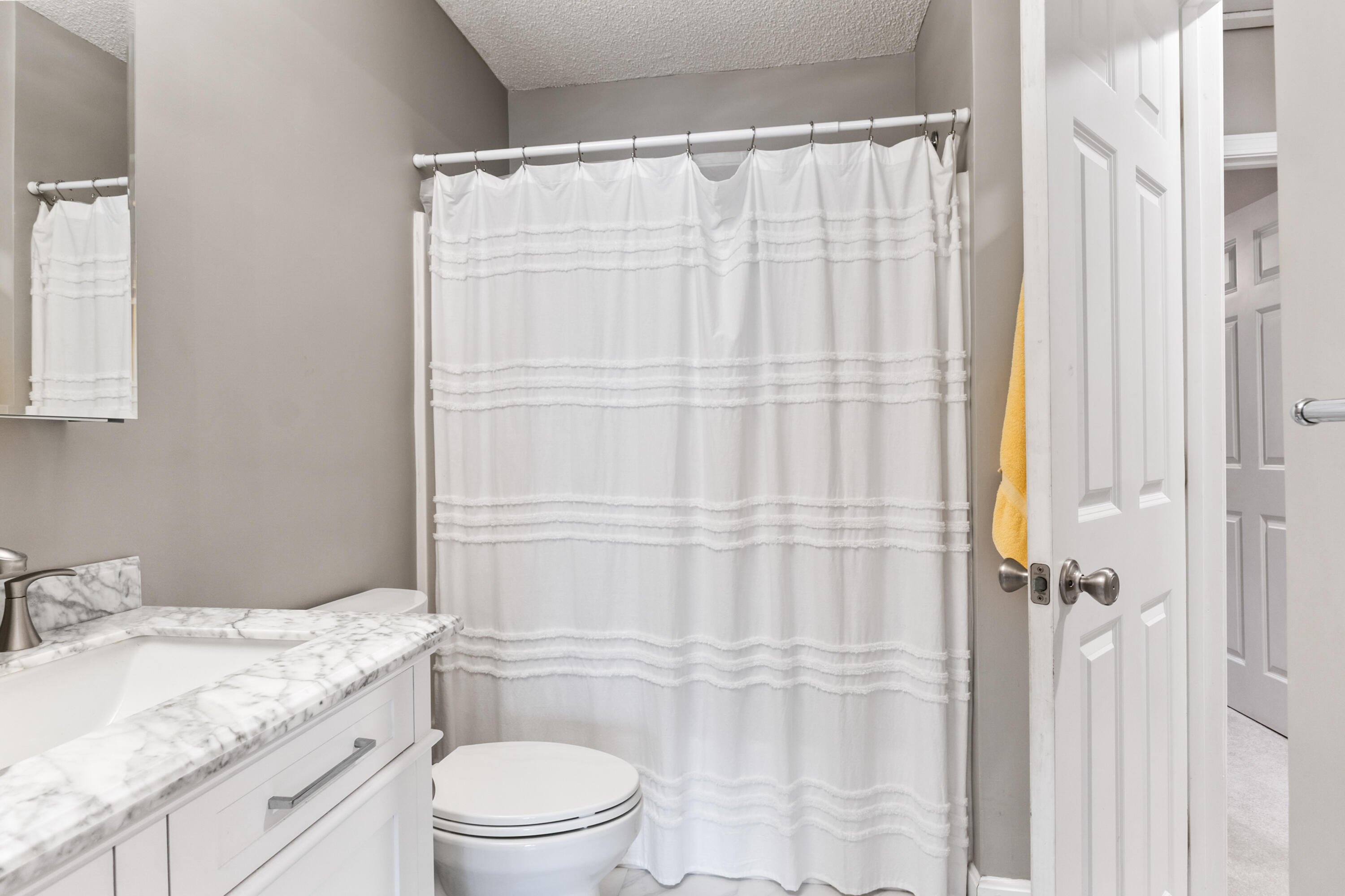 9 Ledges Court Lewiston ME 04240