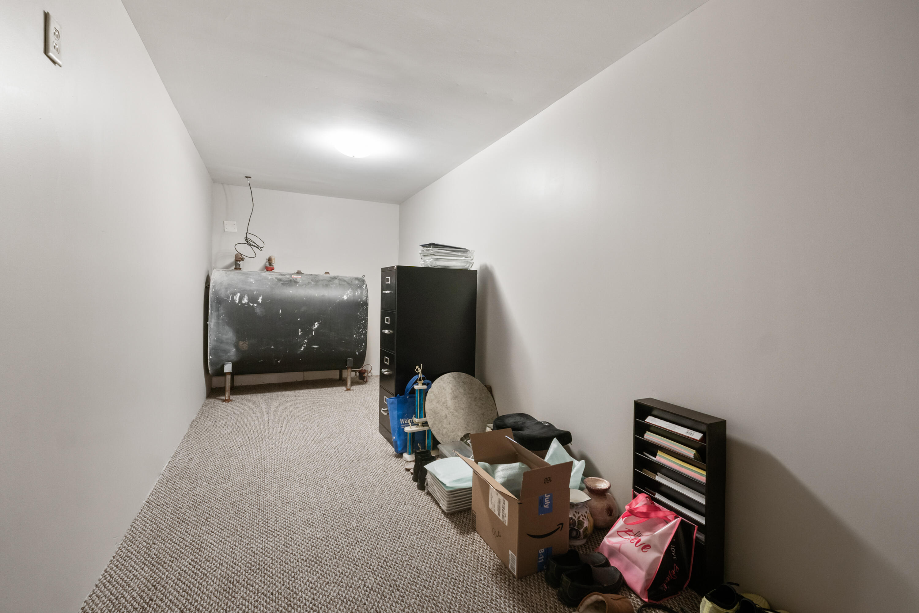 9 Ledges Court Lewiston ME 04240