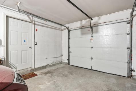 9 Ledges Court Lewiston ME 04240