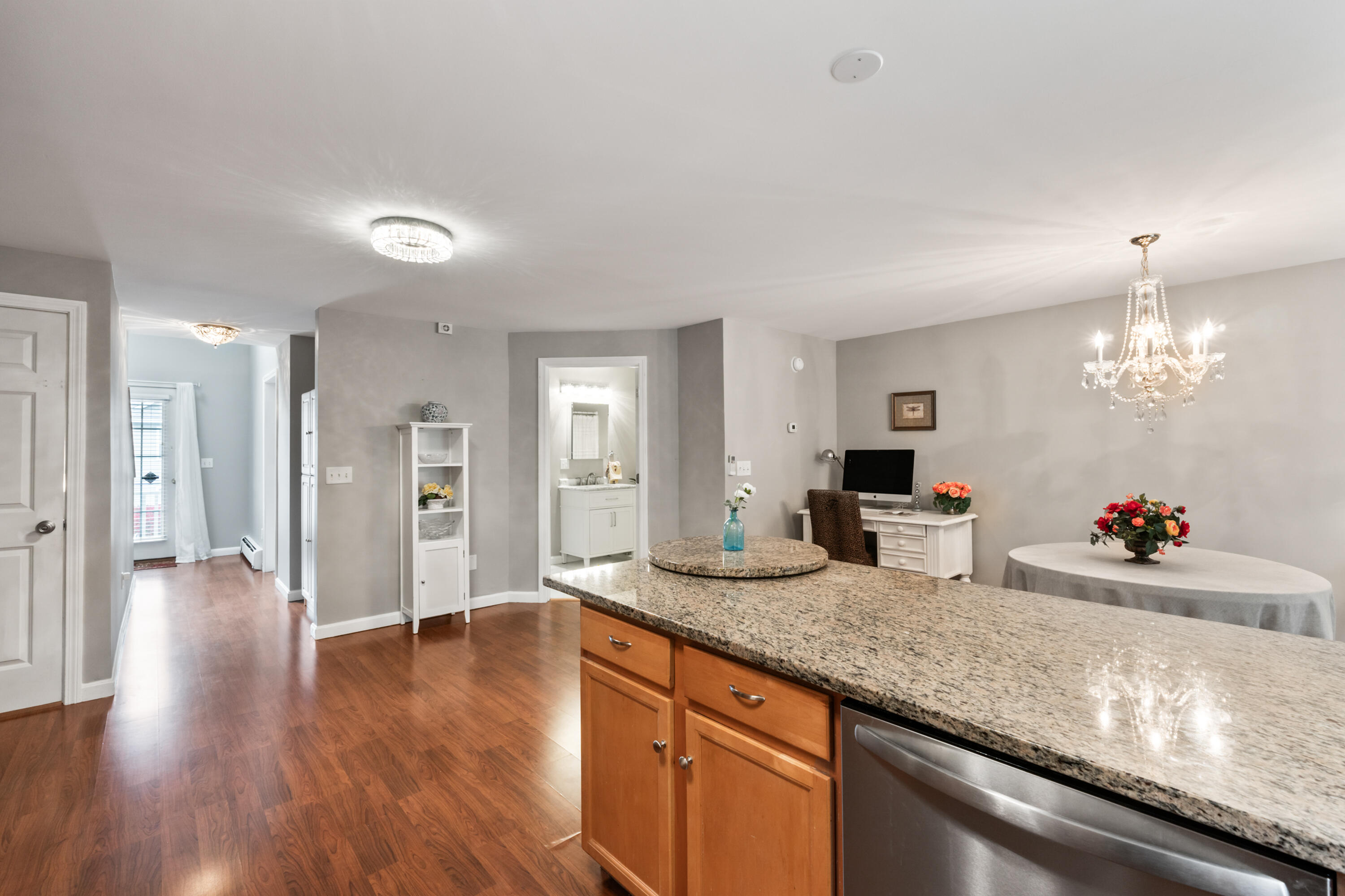 9 Ledges Court Lewiston ME 04240