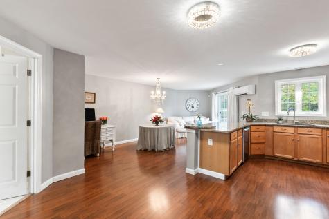 9 Ledges Court Lewiston ME 04240