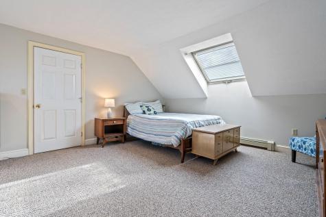 6 Lupine Court Yarmouth ME 04096