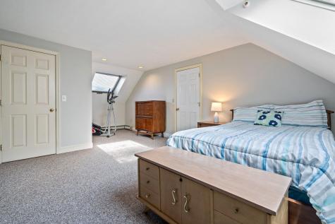 6 Lupine Court Yarmouth ME 04096