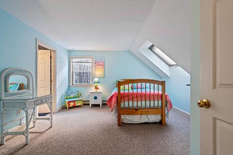 6 Lupine Court Yarmouth ME 04096