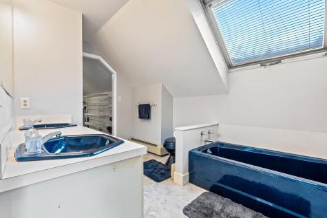 6 Lupine Court Yarmouth ME 04096