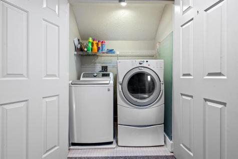 6 Lupine Court Yarmouth ME 04096