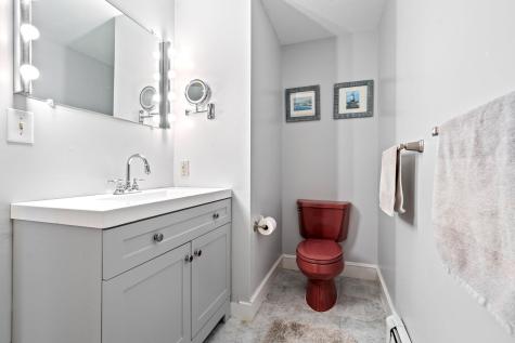 6 Lupine Court Yarmouth ME 04096