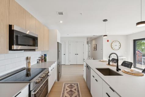 75 Chestnut Street Portland ME 04101