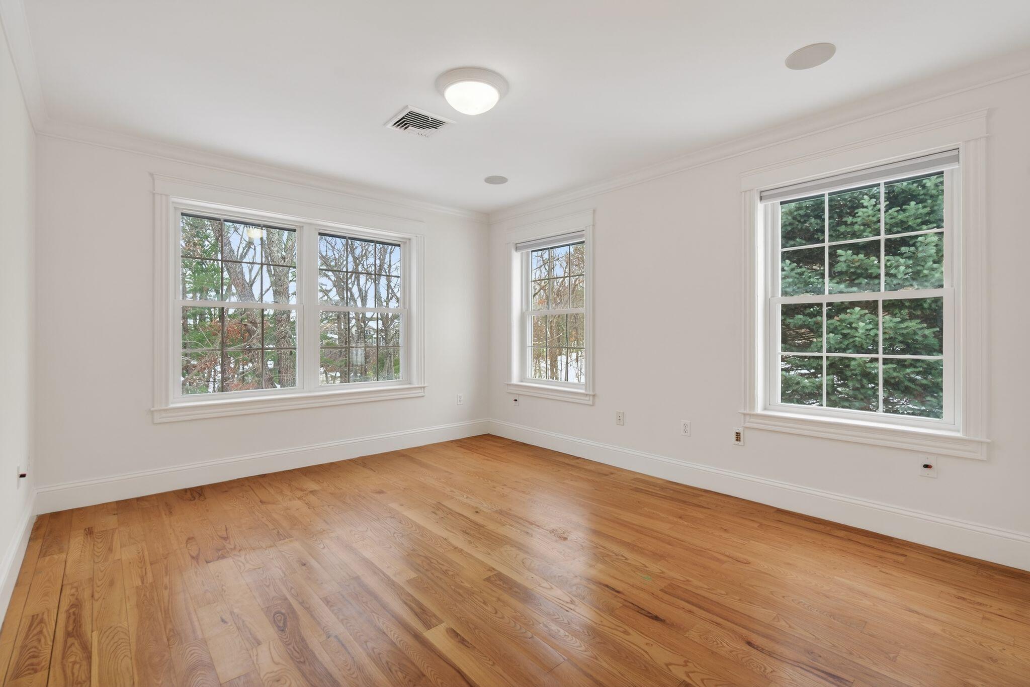 60 Ridge Road Portland ME 04103