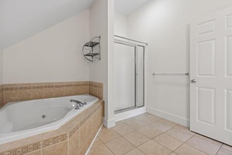 60 Ridge Road Portland ME 04103