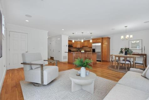 60 Ridge Road Portland ME 04103