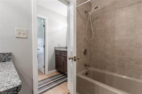 13 Anchorage Place South Portland ME 04106