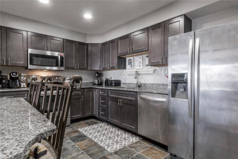 13 Anchorage Place South Portland ME 04106