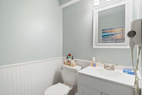 39 W Grand Avenue Old Orchard Beach ME 04064