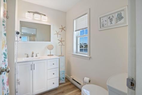 39 W Grand Avenue Old Orchard Beach ME 04064