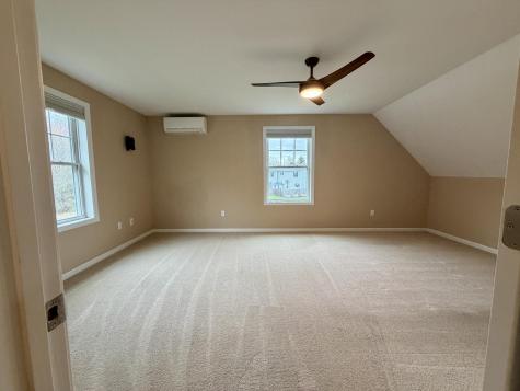 9 Pebble Lane Sanford ME 04073