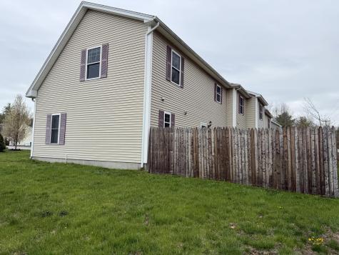 9 Pebble Lane Sanford ME 04073