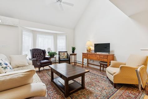 16 Dunnhill Drive Kennebunk ME 04043