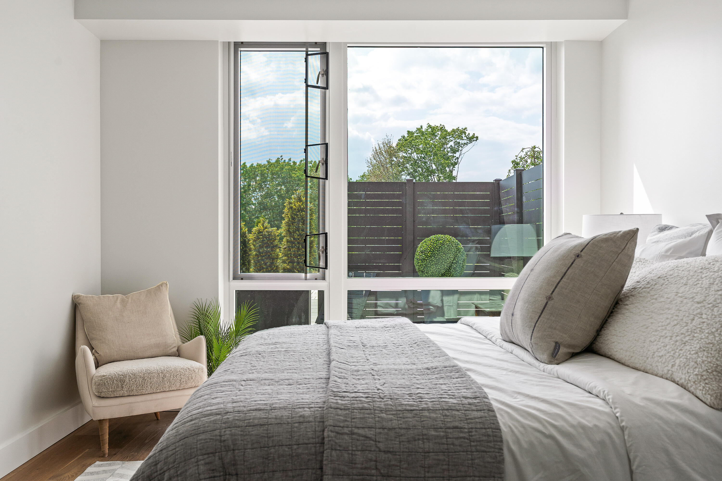 267 Us Route 1 Falmouth ME 04105