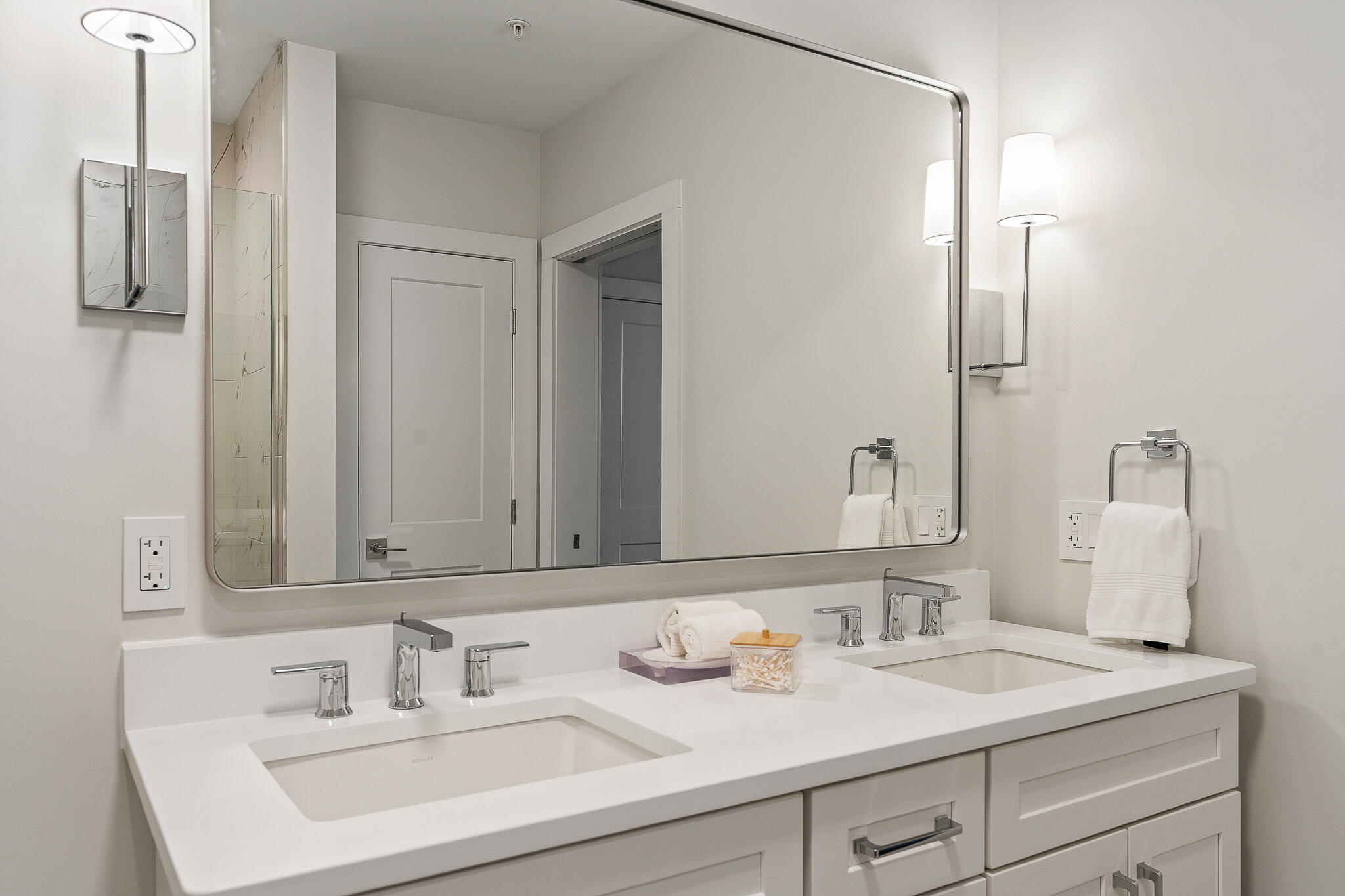 267 Us Route 1 Falmouth ME 04105