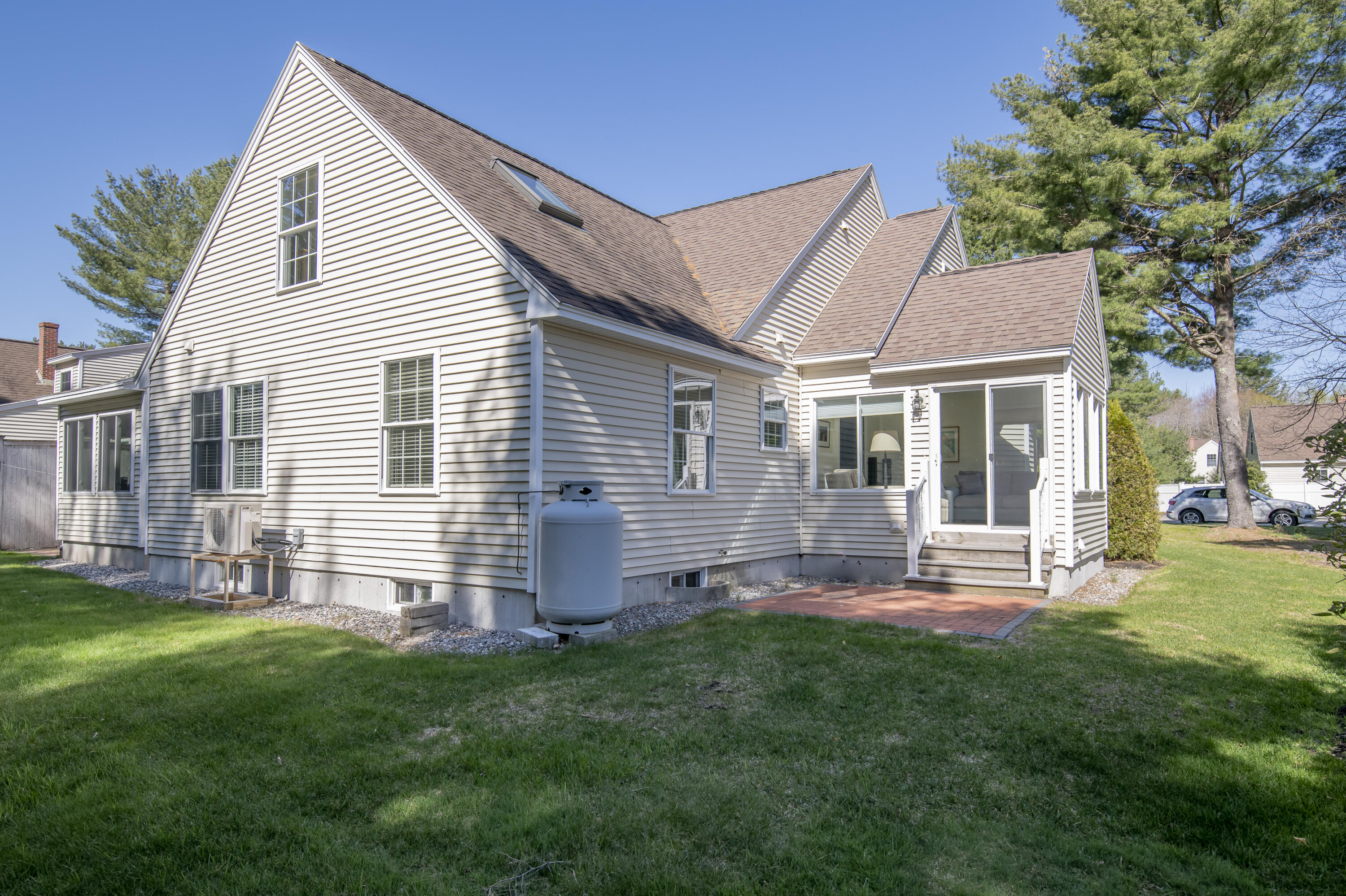 23 Signature Drive Brunswick ME 04011