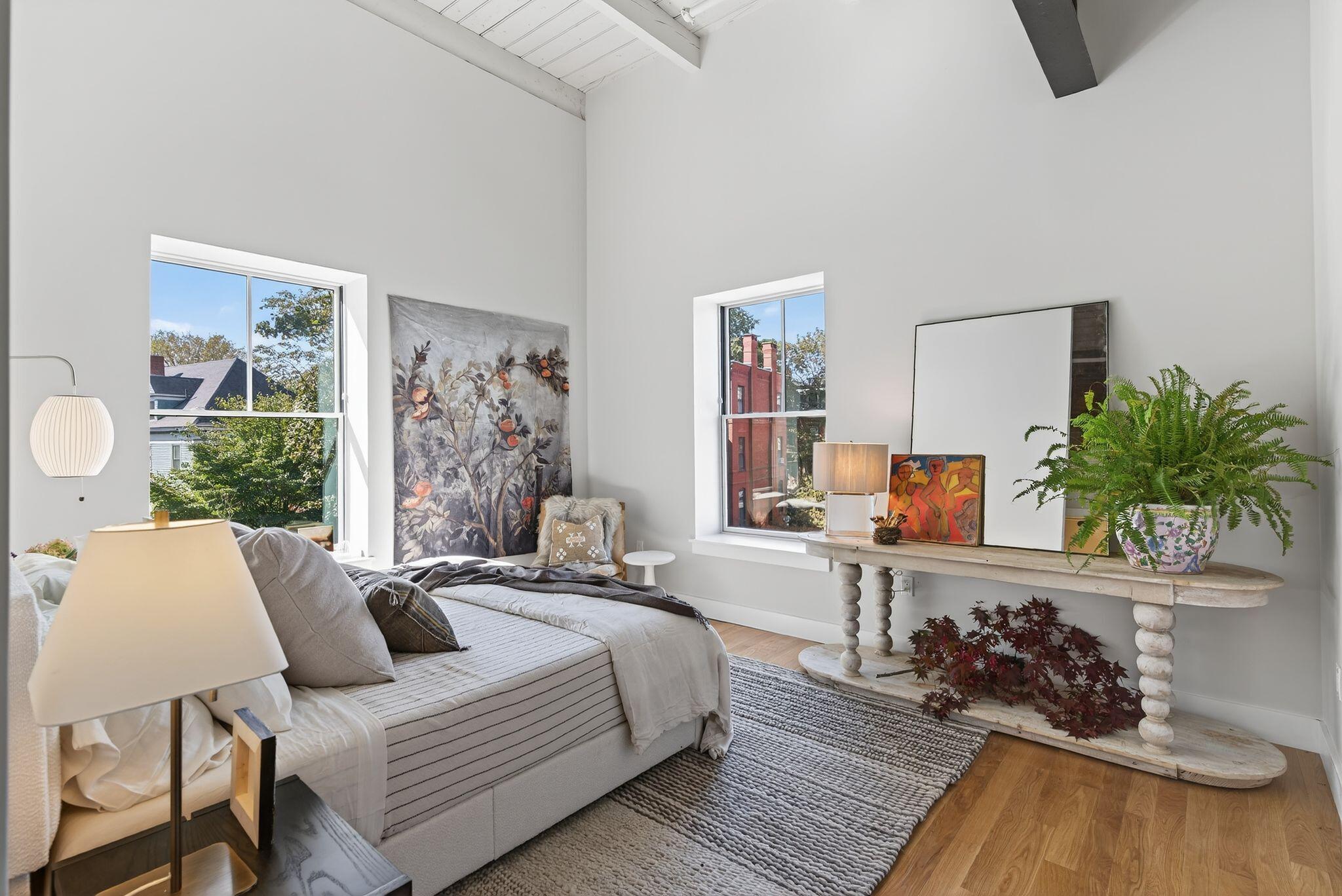 53 Carleton Street Portland ME 04102