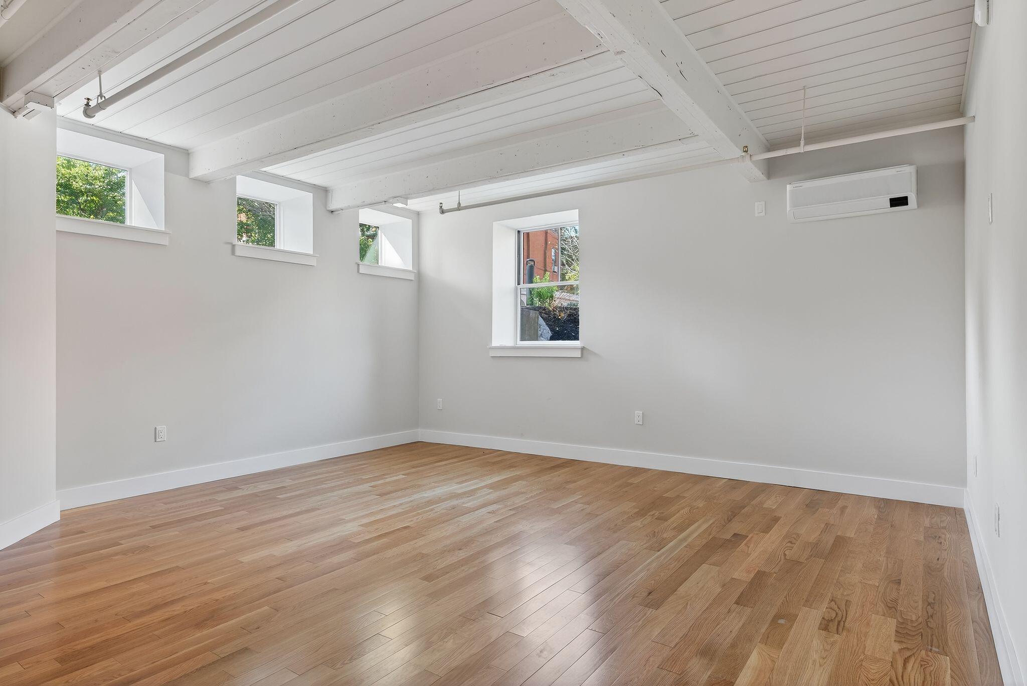 53 Carleton Street Portland ME 04102